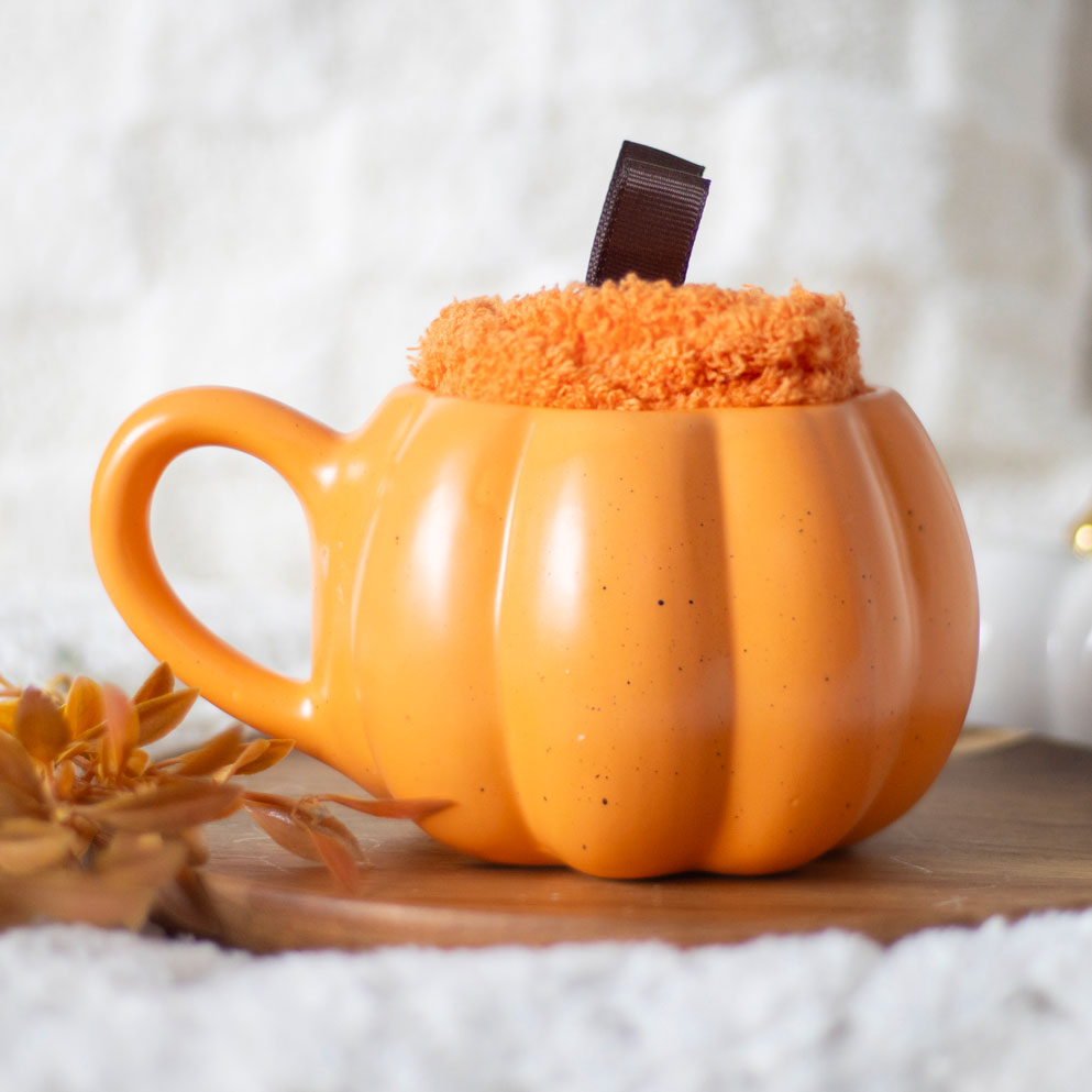 Mug citrouille et chaussettes